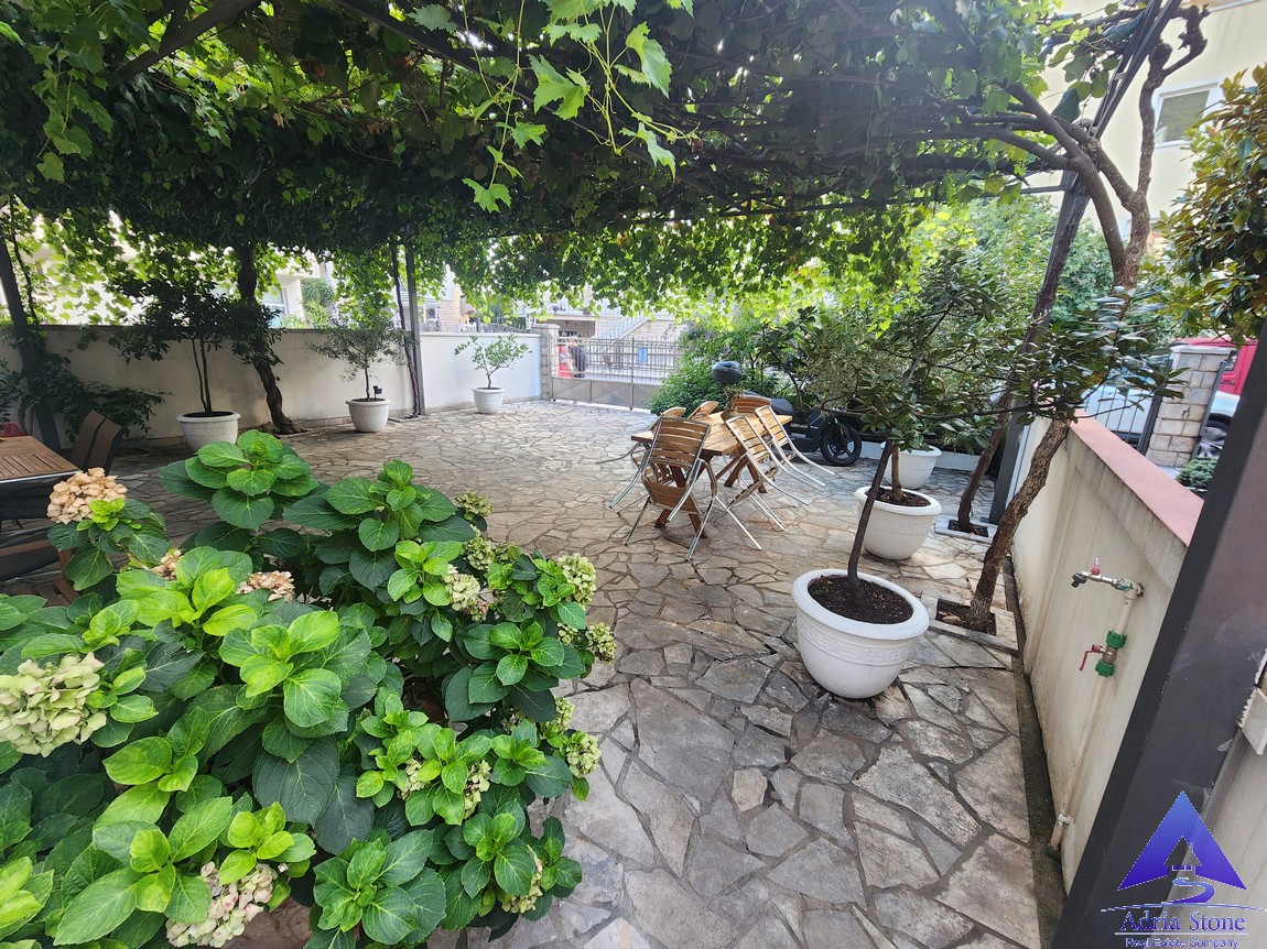 house with apartments for sale mini hotel budva montenegro www.adriastone.com_7