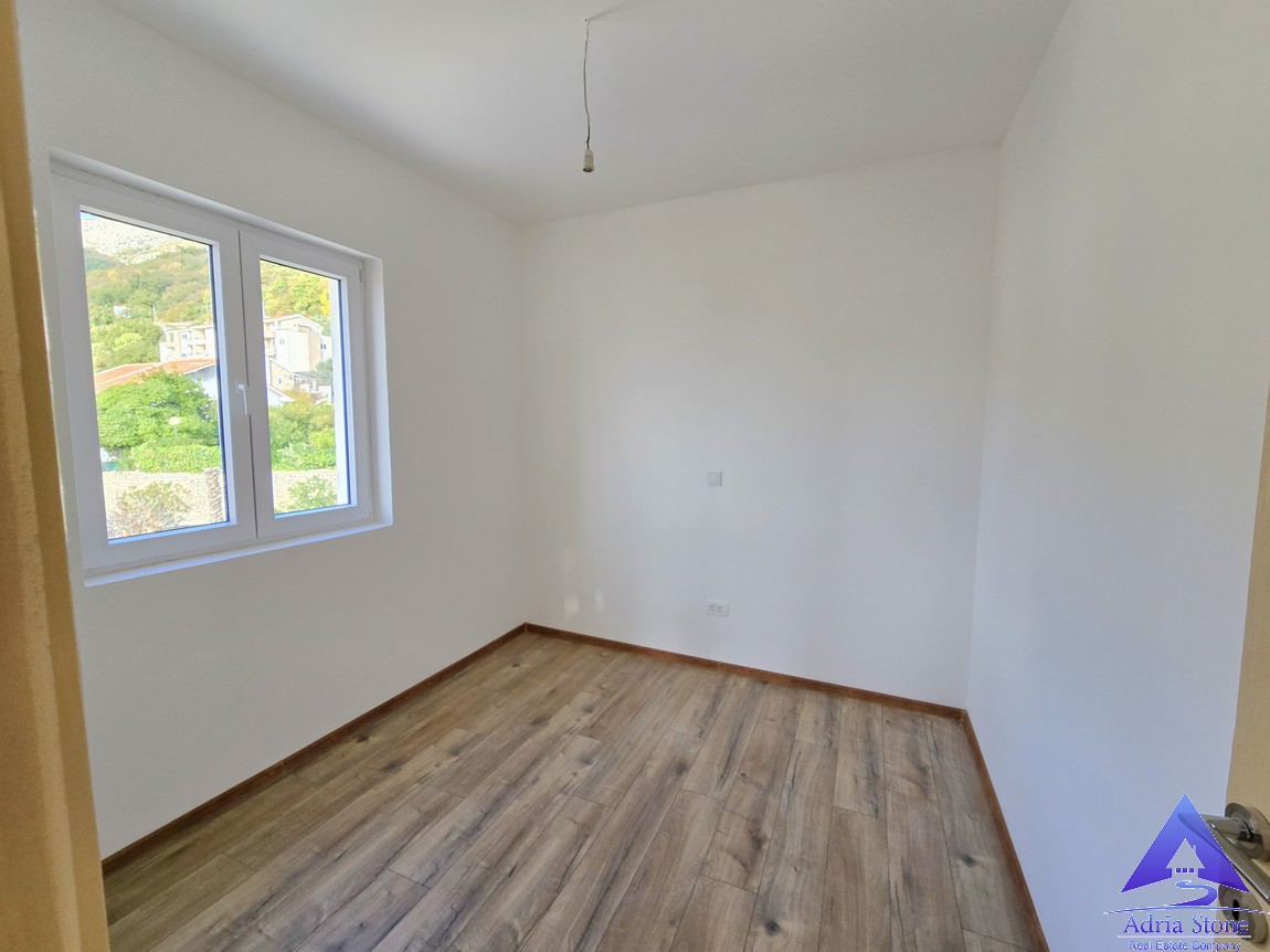 two bedroom apartment in petrovac sea view parking budva montenegro www.adriastone.com_20