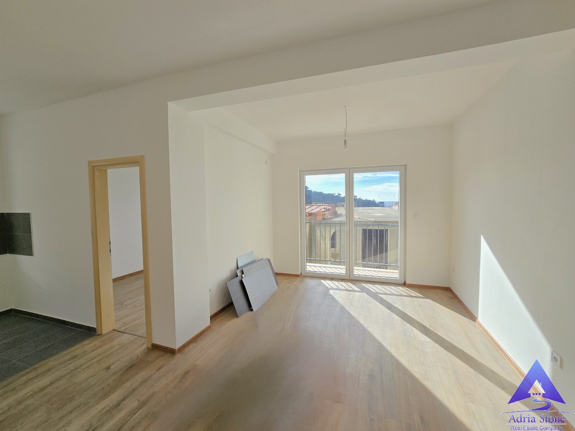 two bedroom apartment in petrovac sea view parking budva montenegro www.adriastone.com_6