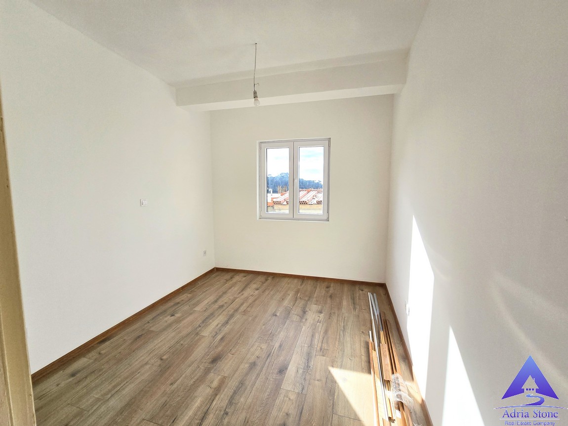 two bedroom apartment in petrovac sea view parking budva montenegro www.adriastone.com_8