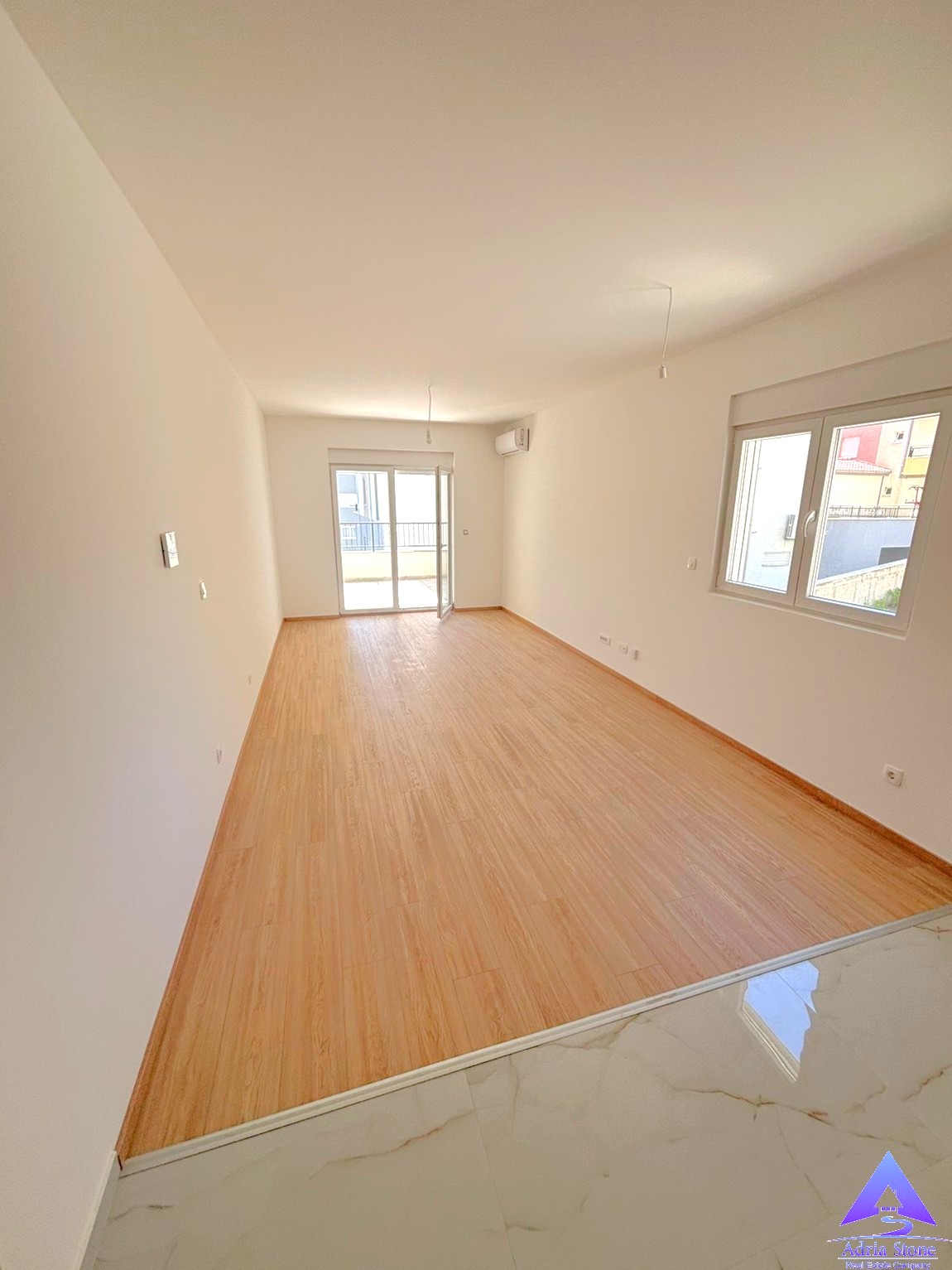 dubovica apartment for sale one bedroom budva montenegro www.adriastone.com