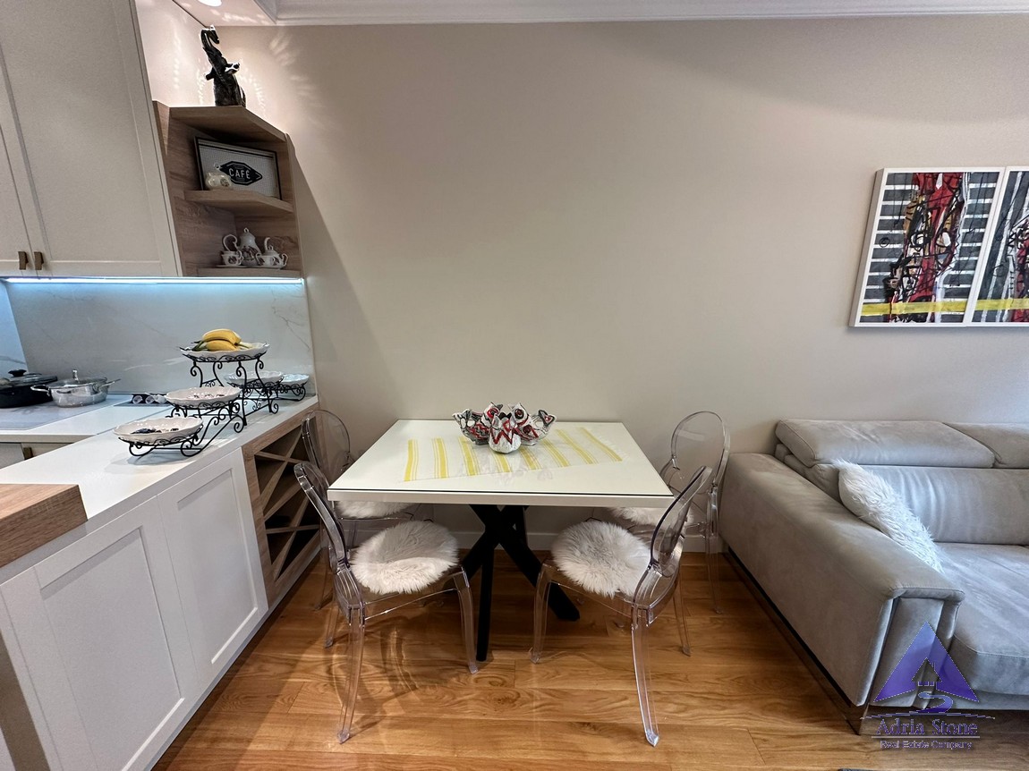 one bedroom apartment for rent maslinjak budva www.adriastone.com izdaje se jednosoban stan _9