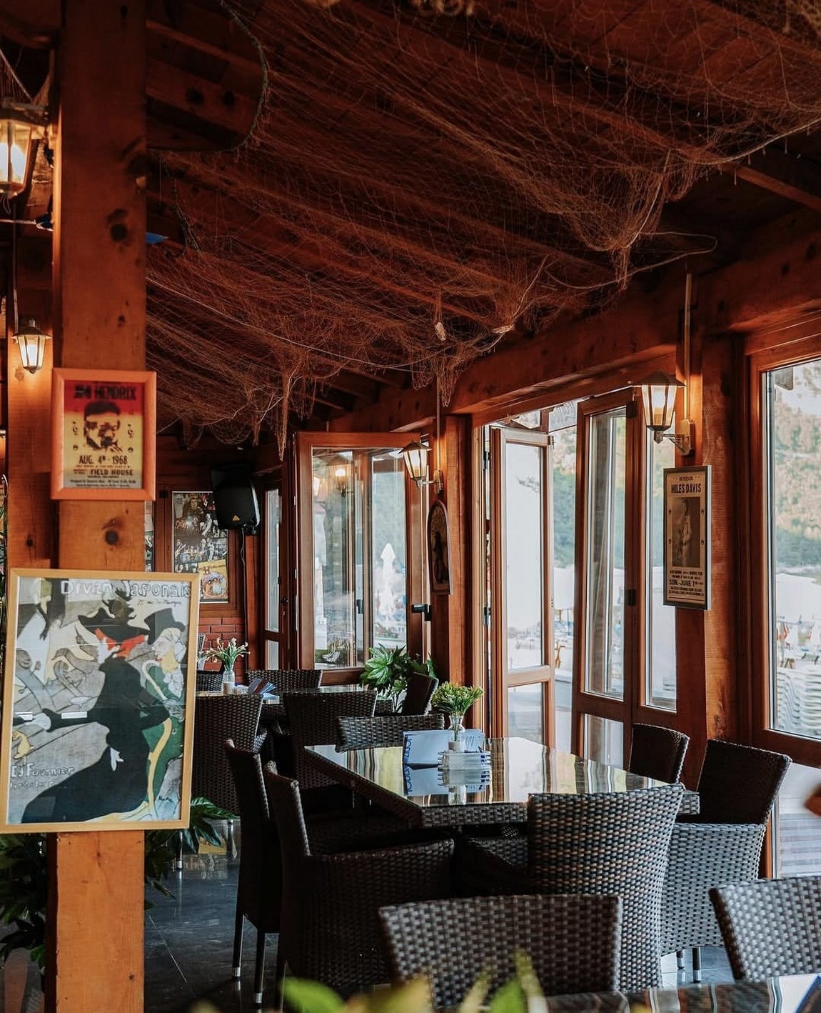 restaurant for rent jaz beach budva montenegro www.adriastone.com_12